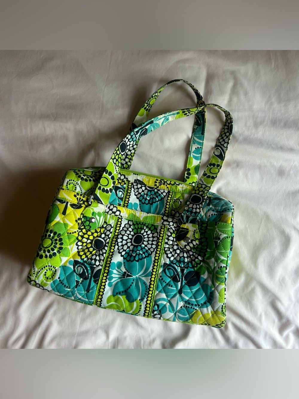 Vera Bradley Quilted Cotton Shoulder Bag – Limes Up Floral Print